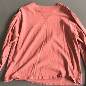 Long sleeved pink t-shirt